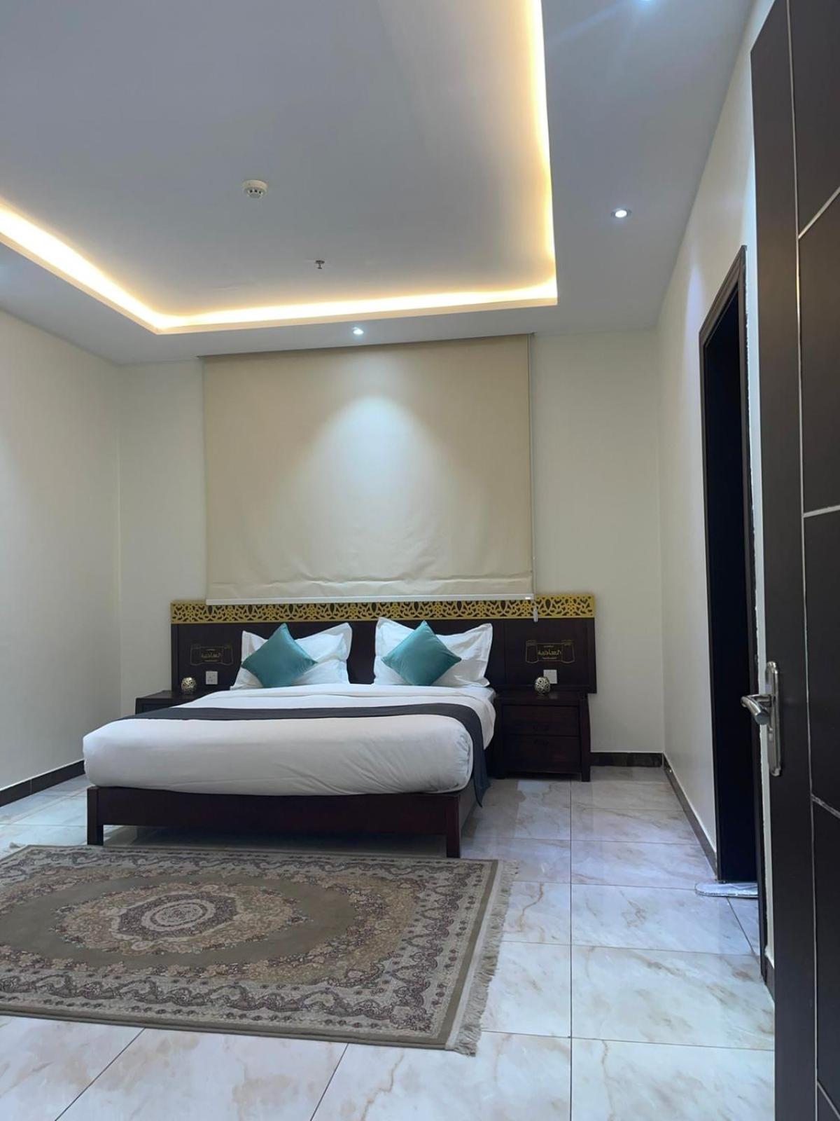 Alathriyah Hotel Suites Riaad Buitenkant foto